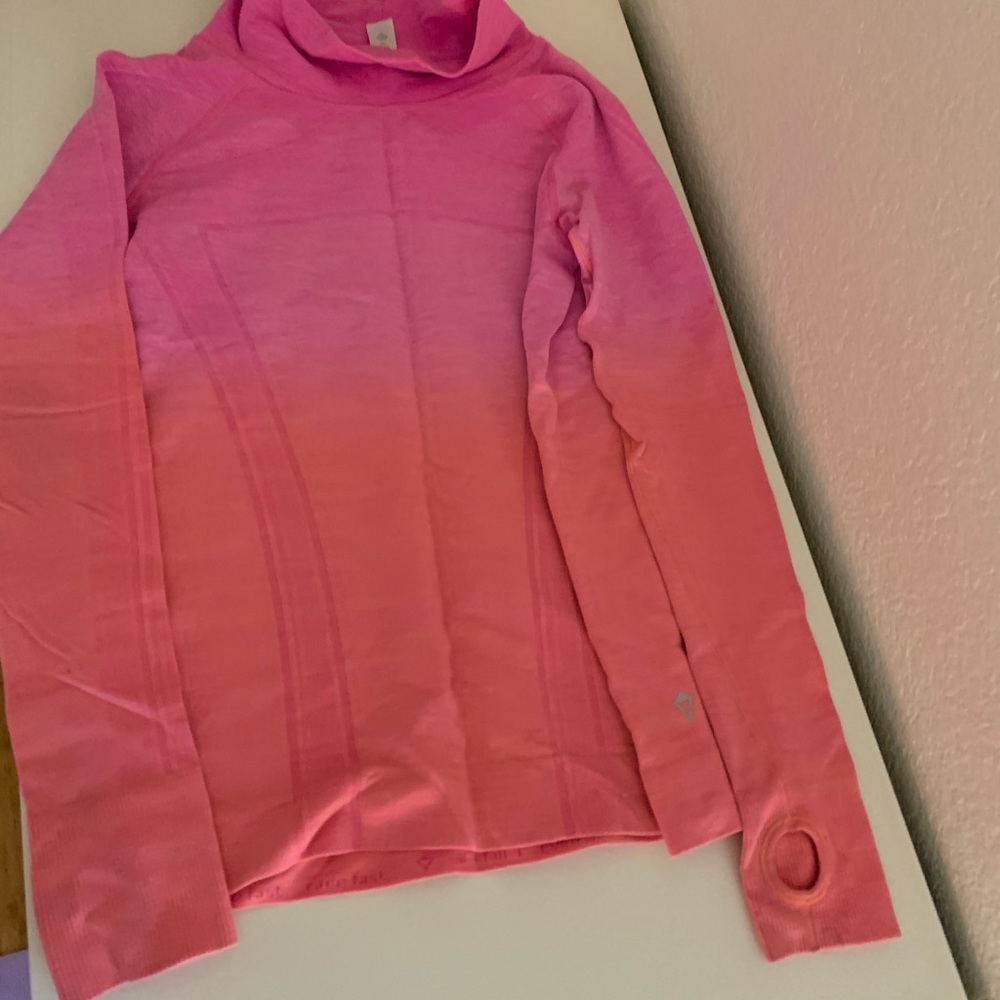 Ivivva long sleeve turtle neck shirt
